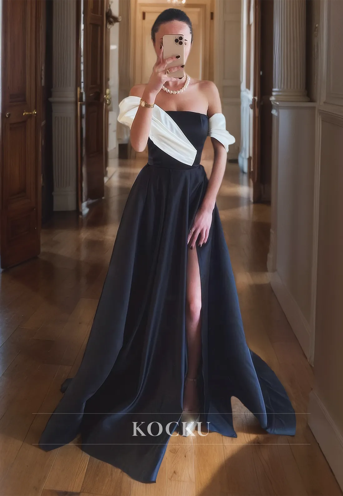 Off-Shoulder A-Line Formal Gowns High Split Sleeveless Floor-Length Satin Prom Dress with Pleated